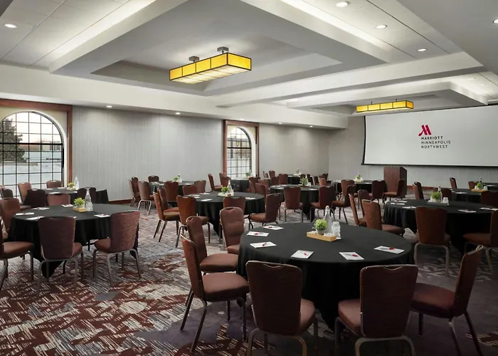 Minneapolis Marriott Northwest Hotel & Conference Center